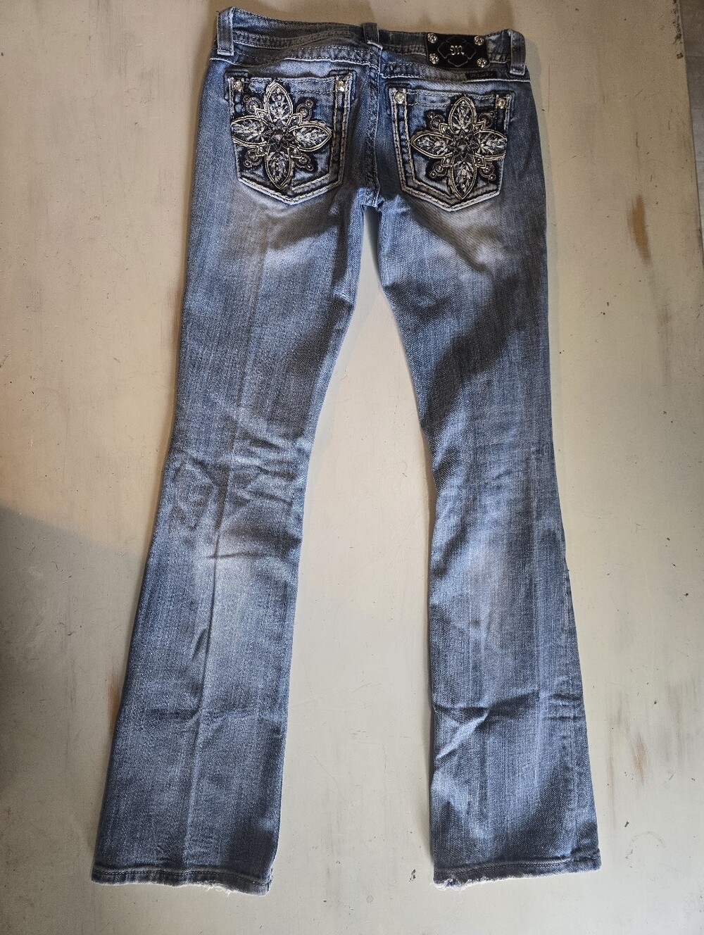 Miss Me Boot Jeans - Picture 2 of 7